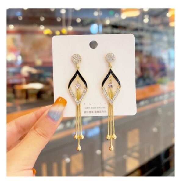 Diamond Rhombus Long Tassel Earrings for women.